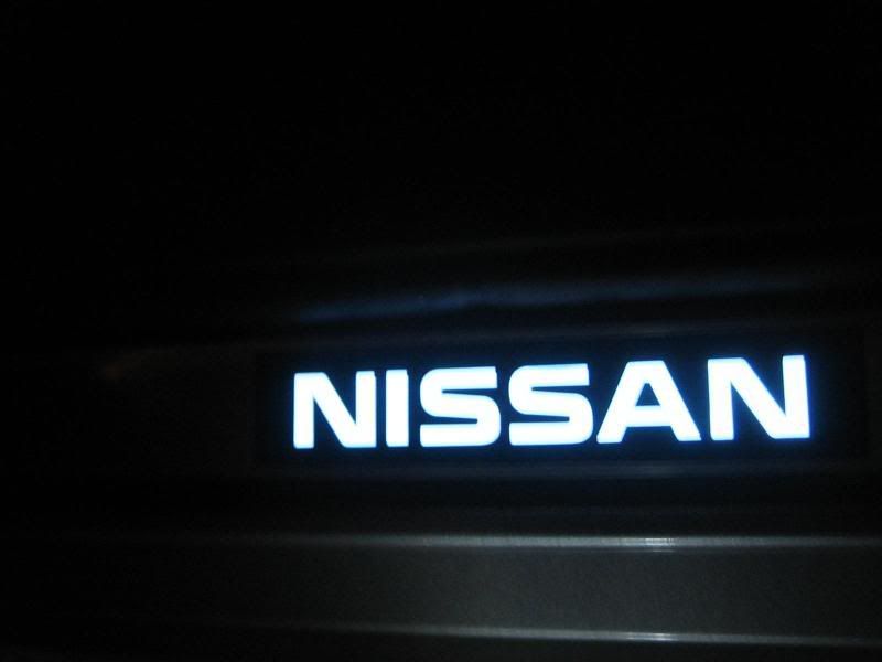 ILLUMINATED KICKPLATES FOR ALTIMA COUPE AND 4TH GEN SEDAN Nissan